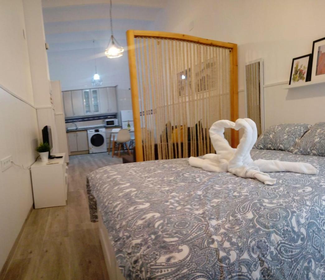 Ideal Apartamento Tipo Loft En Triana Sevilla Wifi Εξωτερικό φωτογραφία